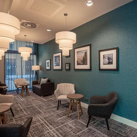 Hampton By Hilton Centre Дюссельдорф