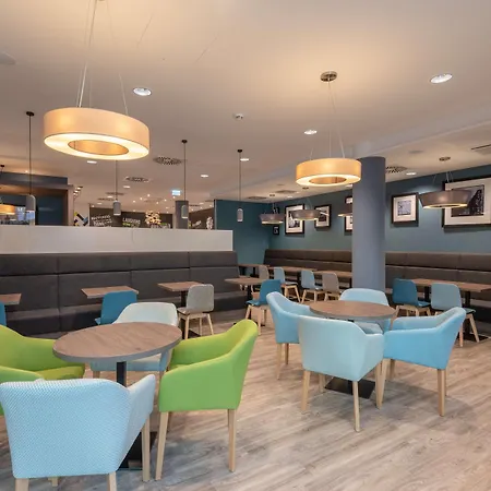 Hampton By Hilton Centre