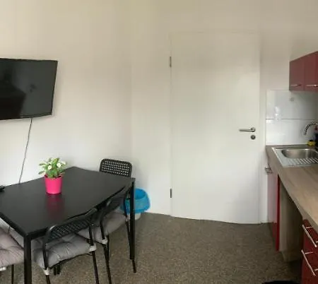 Отель Hampton By Hilton Centre 3*