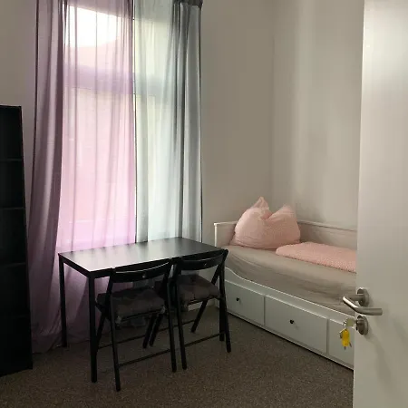 Hampton By Hilton Centre Hotel
