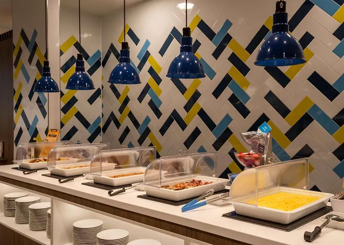 Hampton By Hilton Centre 3* Düsseldorf