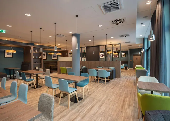 Hampton By Hilton Centre