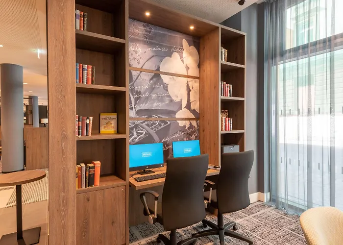 Hampton By Hilton Centre 3*