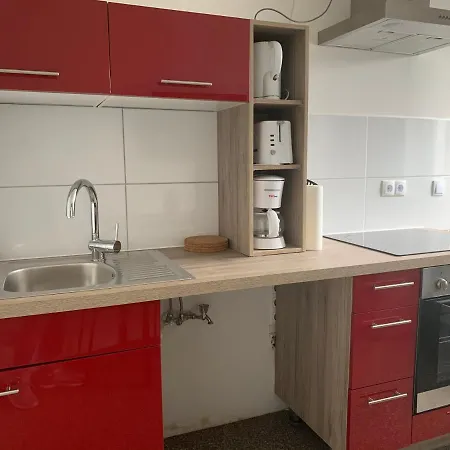 Otel Hampton By Hilton Centre 3*