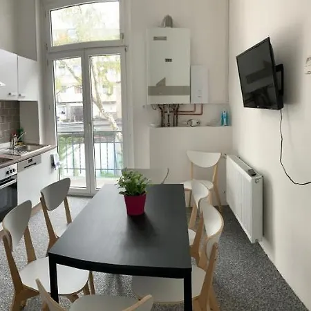 Hampton By Hilton Centre Otel