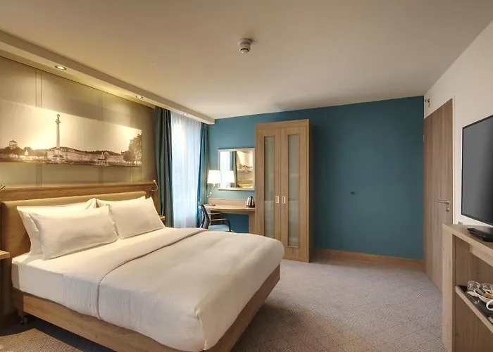 Hampton By Hilton Centre 3*