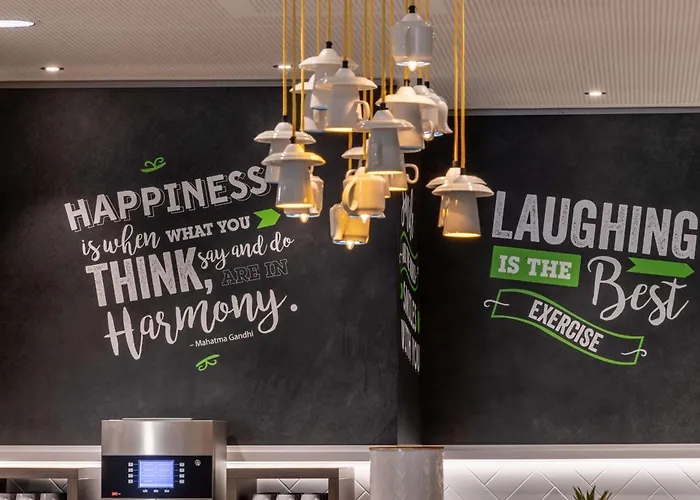 Hampton By Hilton Centre Hotel Dusseldorf