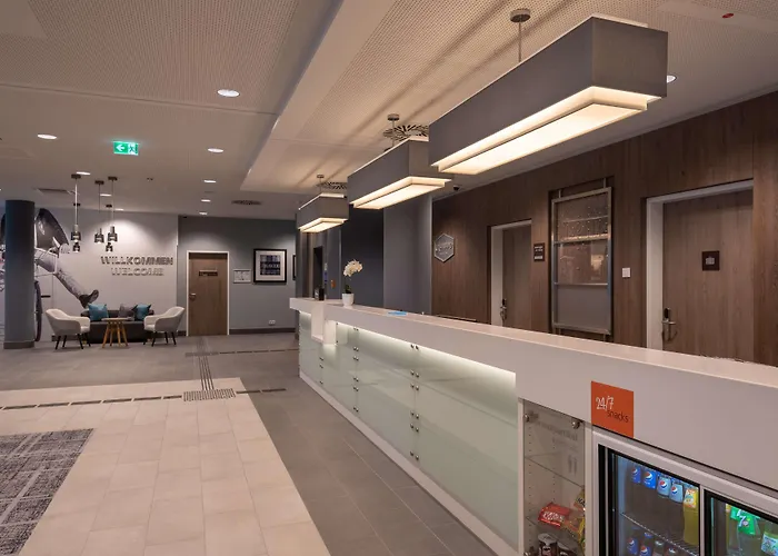 Hampton By Hilton Centre Hotell 3*