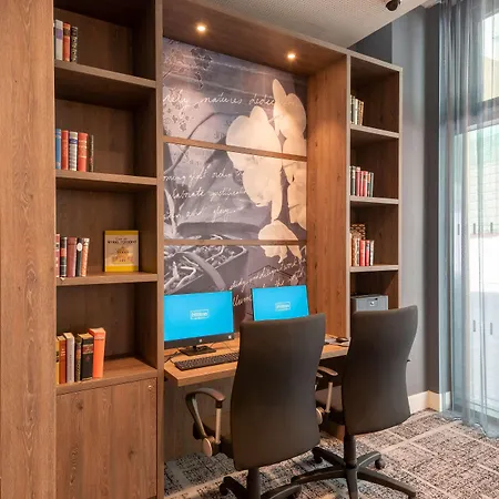 Hampton By Hilton Centre 3*