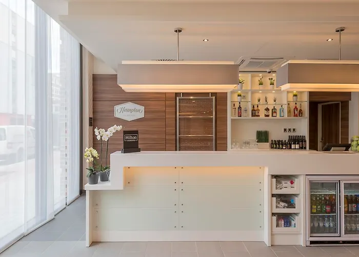 Hotel Hampton By Hilton Centre